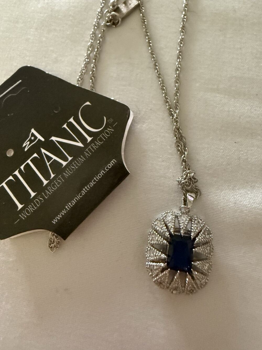 VANAXIN RMS TITANIC Moonburst Necklace